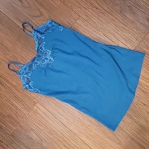 BANANA REPUBLIC S Ribbed and stretchy cami w/ lacy top. Dark teal